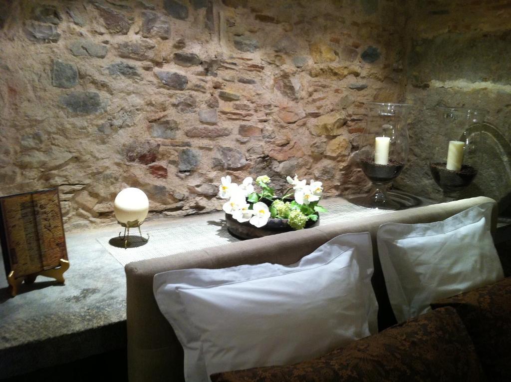 Loge Des 3 Maries Apartment Лион Екстериор снимка